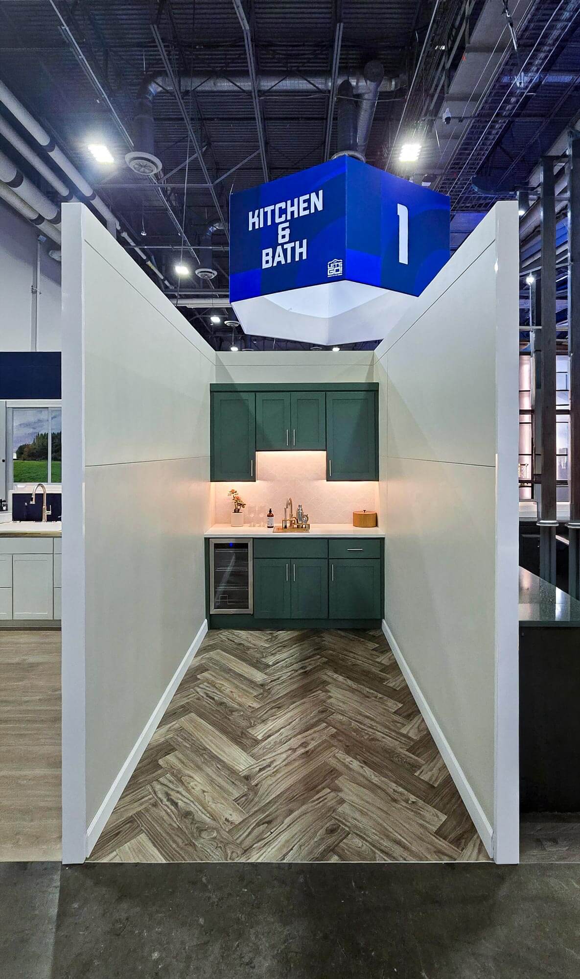 Kitchen & Bath corridor
